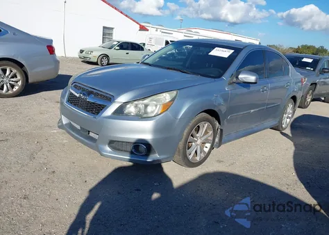 2013 Subaru Legacy 2.5I Premium из США, поврежденный, VIN 4S3BMCC66D3027691